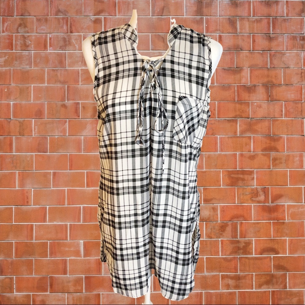 Vision plaid tunic blouse L